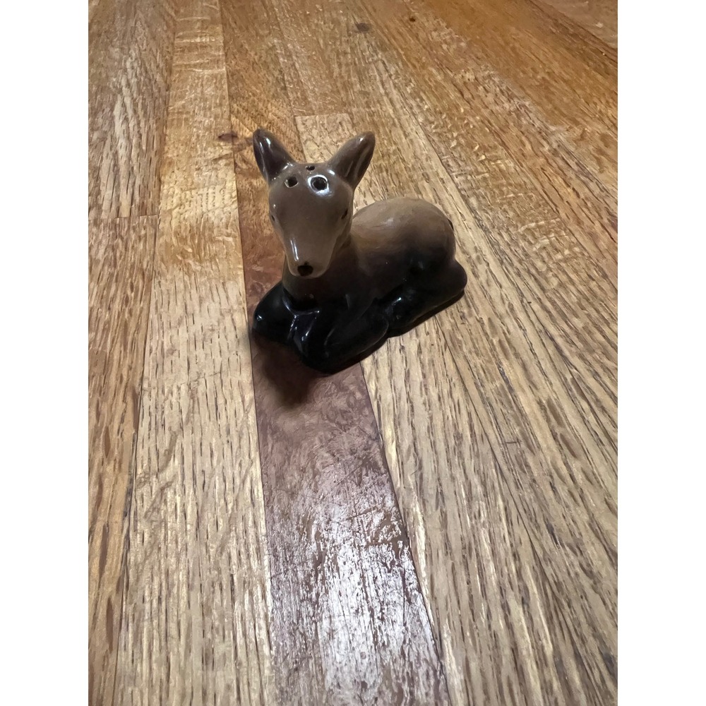 Vtg Ceramic Deer Fawn Salt Shaker‎ Brown Black Glossy Figurine Replacement